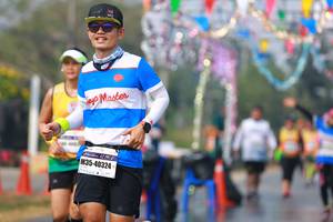 BIB: 40324
                            <button type="button" onclick="openModal(9893637)" class="btn btn-primary btn-sm float-right btn-popup" data-toggle="modal" data-target=".modal-high-quality">
                        <i class="fas fa-shopping-cart"></i> Add to Cart
                    </button>
                                            <button type="button" onclick="isThisMe(9893637, true)" class="btn btn-success btn-sm float-right btn-popup btn-isme hidden" data-toggle="tooltip" data-placement="bottom" title="นี่คือรูปของคุณใช่ไหม คลิกที่นี่เพื่อเอาเข้าอัลบั้ม">
                        <i class="fas fa-plus"></i> Add to album
                    </button>
                    <button type="button" onclick="isThisMe(9893637, false)" class="btn btn-warning btn-sm float-right btn-popup btn-isnotme hidden">
                        <i class="fas fa-ban"></i> Remove from album
                    </button>